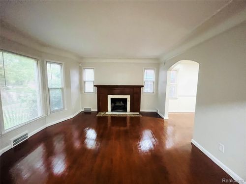10154 Duprey St, Detroit, MI, 48224-1248 | Card Image