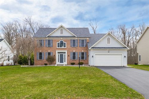 30 Woodgreen Dr, Pittsford, NY, 14534-9436 | Card Image
