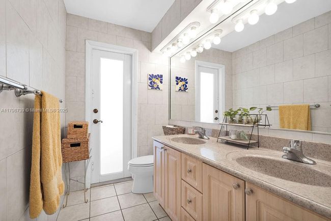 6551 Sw 126 Th St, House other with 5 bedrooms, 3 bathrooms and null parking in Pinecrest FL | Image 22