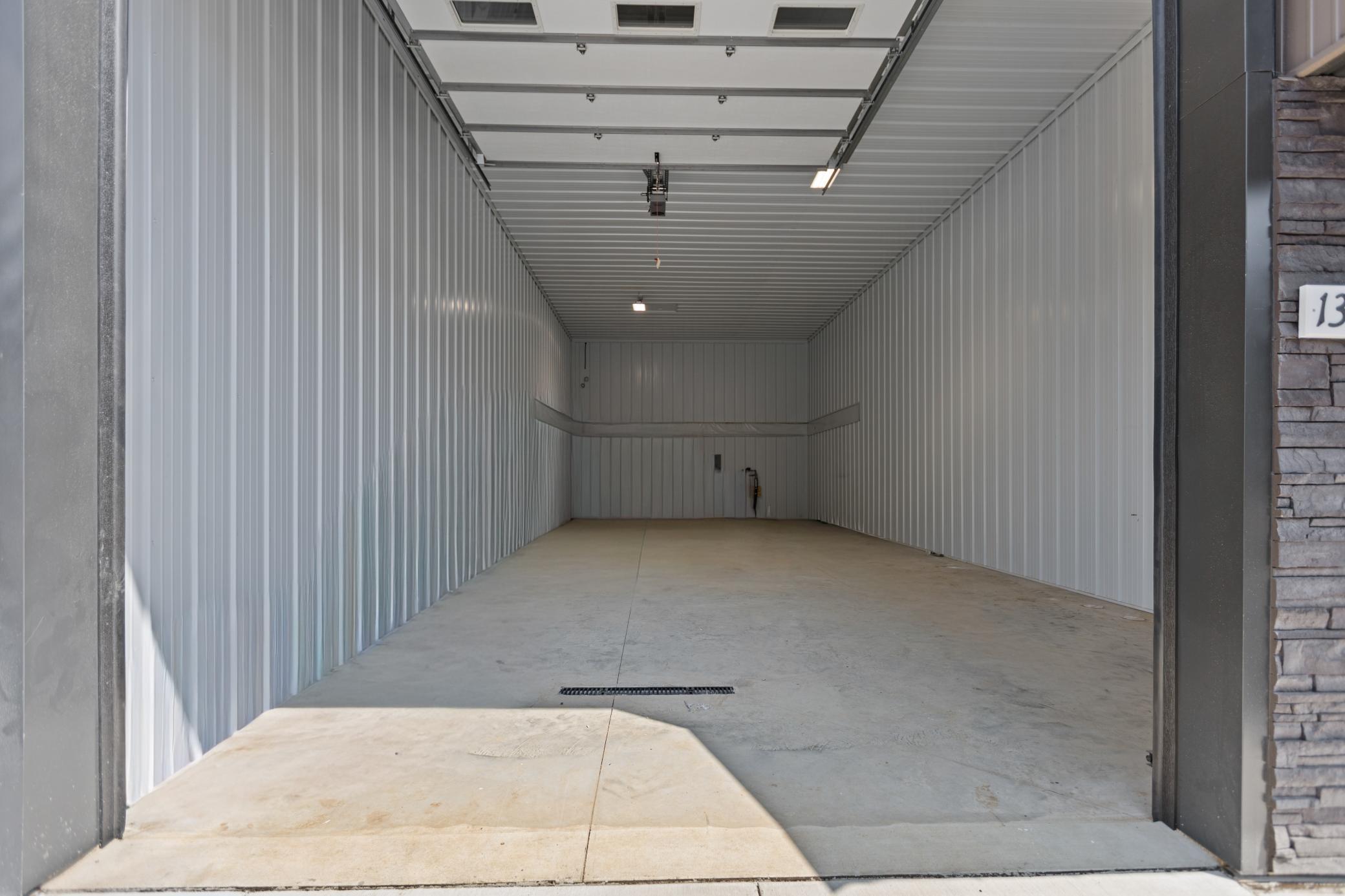 Commercial Sale in Northfield 3