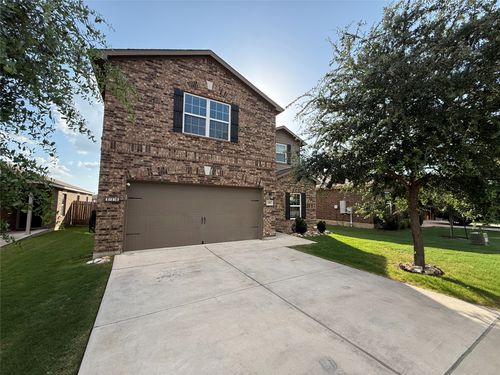 216 Continental Ave, Liberty Hill, TX, 78642-2019 | Card Image