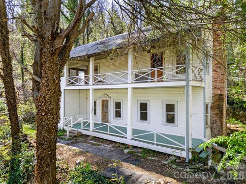 105 Poplar Street, Saluda, NC, 28733 | Card Image