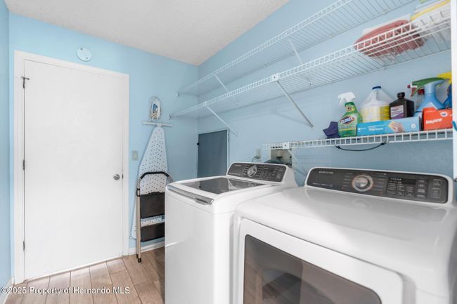 1350 Gatewood Ave, House other with 3 bedrooms, 2 bathrooms and null parking in Spring Hill FL | Image 22