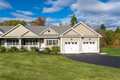58 Granite Ln, Chester, NH, 03036-4345 | Card Image
