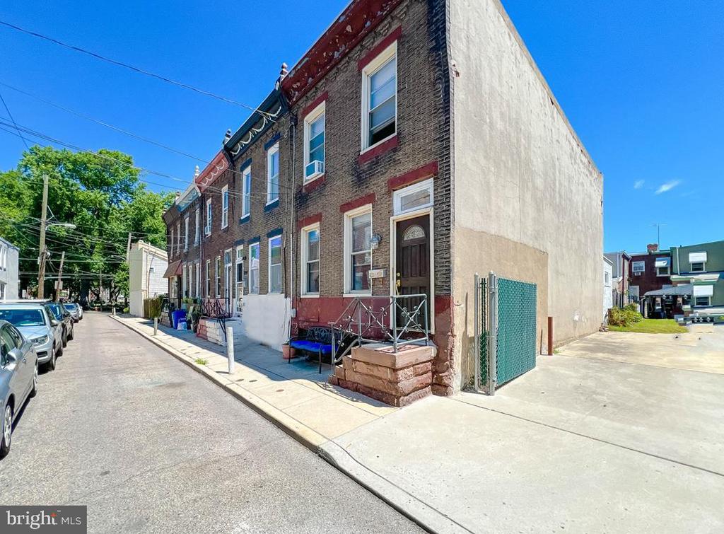 Eyre St, Philadelphia, PA 19125