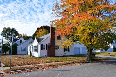 777 Pontiac Avenue, House other with 4 bedrooms, 1 bathrooms and 6 parking in Cranston RI | Image 3