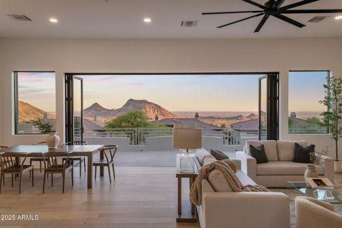 13631 E Windrose Dr, Scottsdale, AZ, 85259-2330 | Card Image