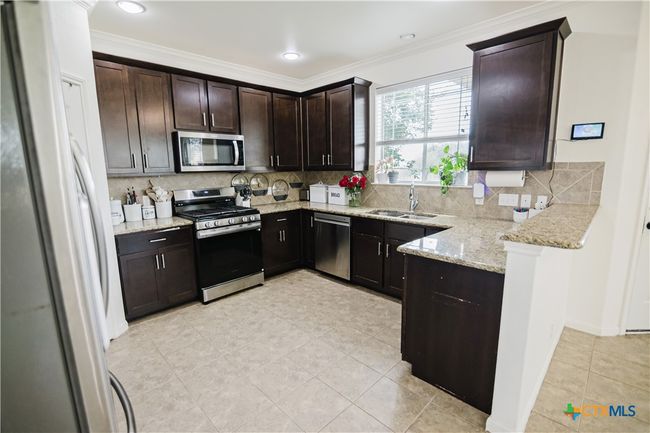201 Boulder Ridge Dr, House other with 5 bedrooms, 3 bathrooms and null parking in Cuero TX | Image 8