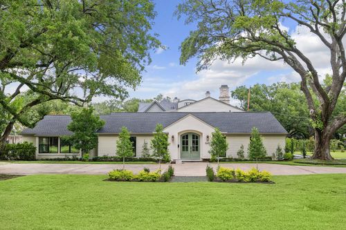 5642 Pine Forest Rd, Houston, TX, 77056-1208 | Card Image