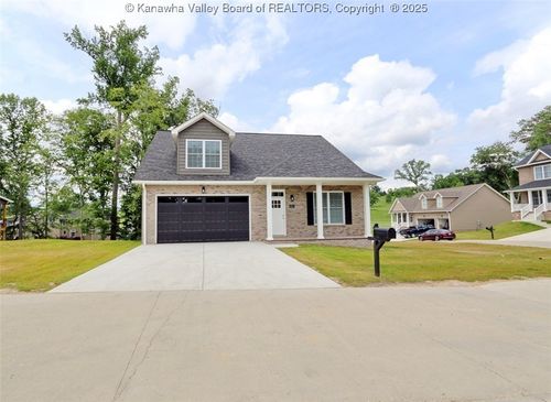 4210 Fairway Xing, South Charleston, WV, 25309-1222 | Card Image