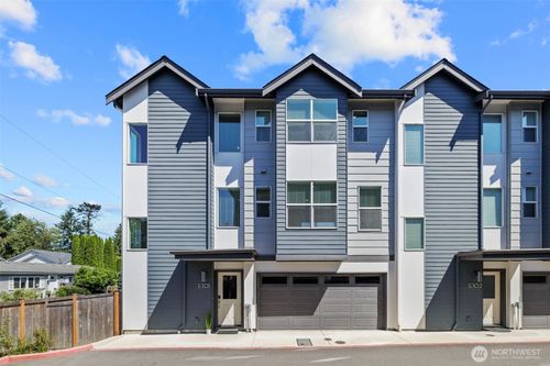 unit-e101-17417 W Main St, Monroe, WA, 98272-2055 | Card Image