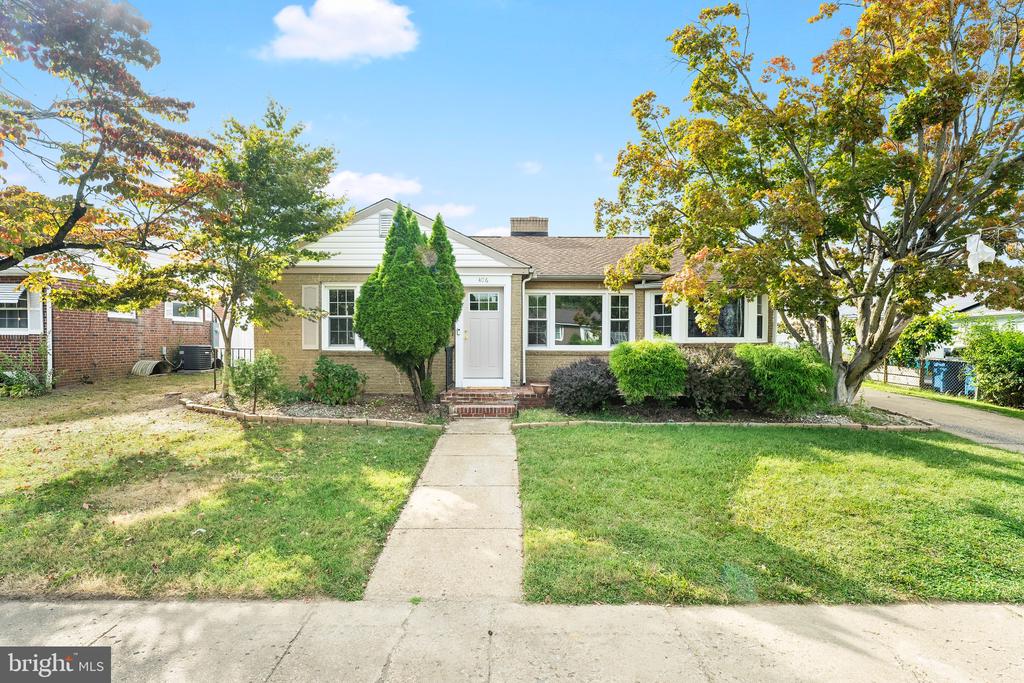 Stanton Rd, Wilmington, DE 19804