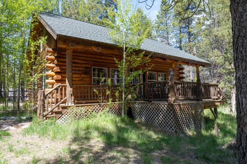 53740 Hidden Glen Ct, La Pine, OR, 97739-9853 | Card Image