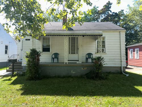 18932 Washtenaw St, Harper Woods, MI, 48225-2150 | Card Image