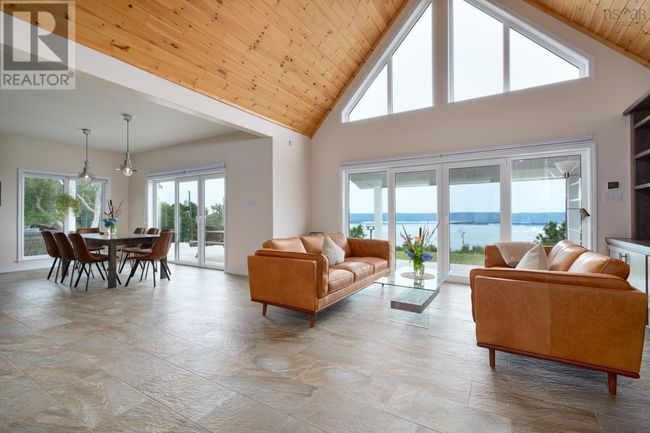 11 Golden View Dr, House other with 8 bedrooms, 8 bathrooms and null parking in Saint Georges Channel NS | Image 4