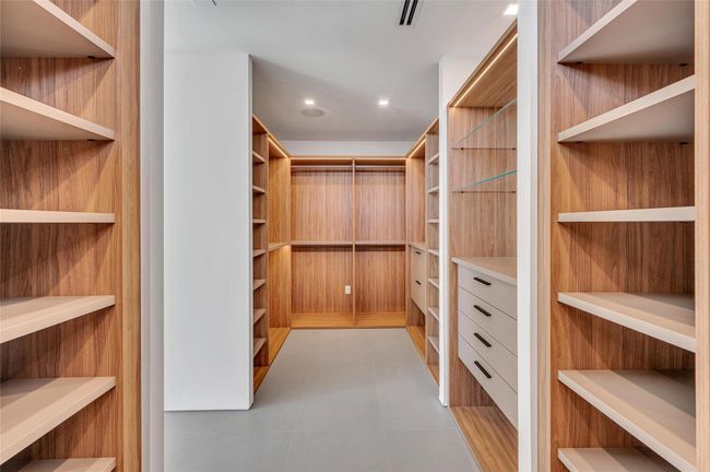 Pedini Italian Wardrobe Closet | Image 46