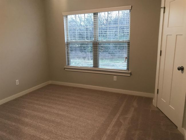 Upstairs bedroom #1 | Image 17
