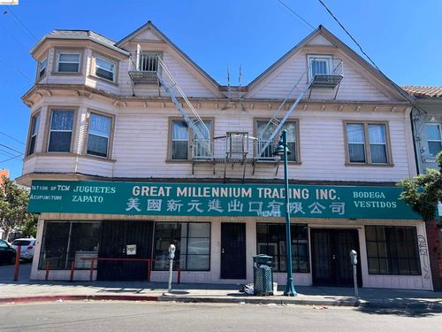 1448 23rd Ave, Oakland, CA, 94606-5017 | Card Image