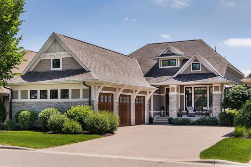 15489 Legacy Oaks Trl, Wayzata, MN, 55391-4409 | Card Image