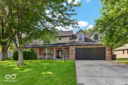 5225 W Stonehaven Ln, New Palestine, IN, 46163-9477 | Card Image