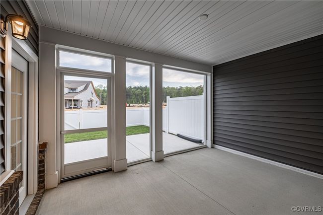 Photo from Boone Homes Gallery; photo of similar home, not home for sale; upgrades shown | Image 10