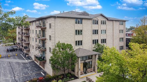 apt-311-9510 Kolmar Ave, Oak Lawn, IL, 60453-7203 | Card Image