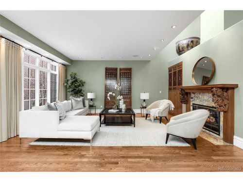 465 Monroe St, Denver, CO, 80206-4446 | Card Image