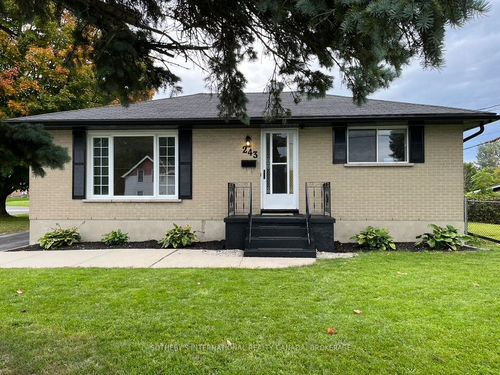 243 Bartholomew St, Brockville, ON, K6V2S4 | Card Image