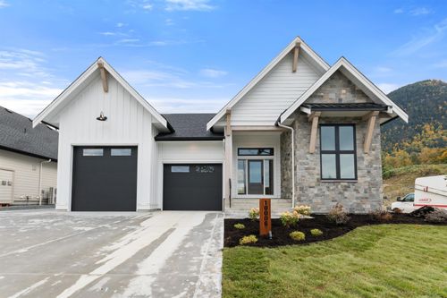 10006 Trillium Way, Rosedale, BC, V0X1X1 | Card Image