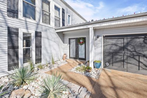 2354 Beecham Pl N, Cordova, TN, 38016-4505 | Card Image