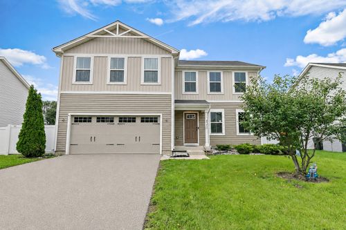 421 E Meadowdale Circle, Hampshire, IL, 60140 | Card Image
