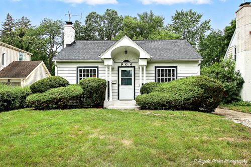 906 Pleasant Ave, Highland Park, IL, 60035-4616 | Card Image