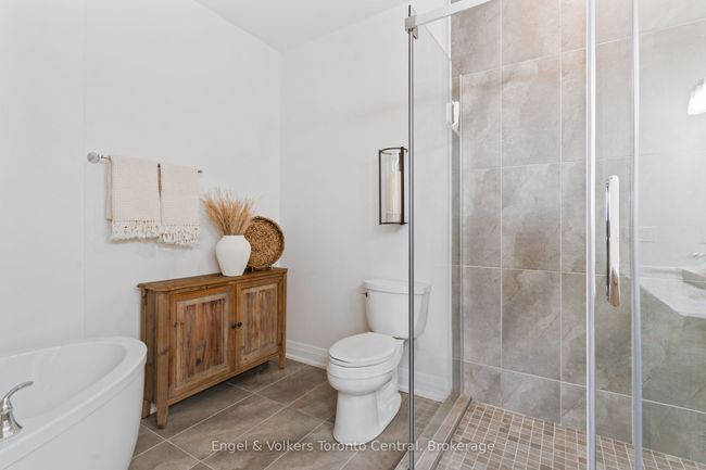 404 - 80 9th St E, Condo with 2 bedrooms, 2 bathrooms and null parking in Owen Sound ON | Image 30