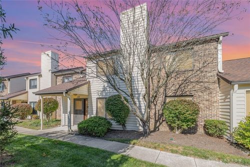 1316 Daventry Ct, Dayton, OH, 45459-2662 | Card Image