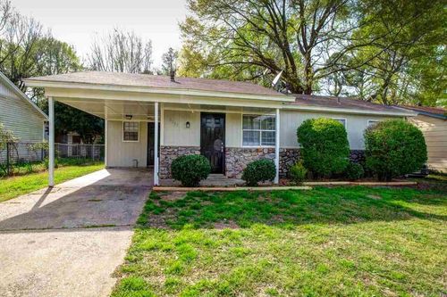 9500 Wilderness Rd, Little Rock, AR, 72209-7136 | Card Image