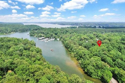 4021 Lee Pike, Soddy Daisy, TN, 37379-8229 | Card Image