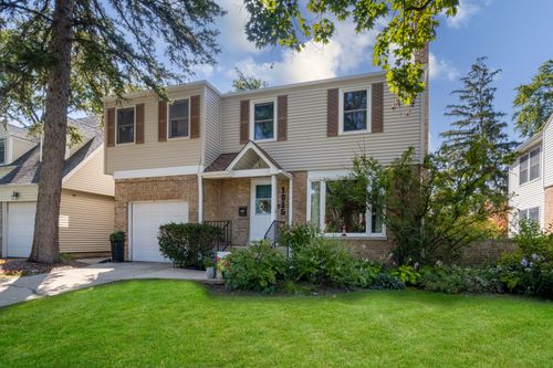 1015 Arthur St, Park Ridge, IL, 60068-4661 | Card Image