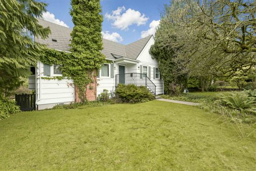 6809 Arbutus St, Vancouver, BC, V6P5S6 | Card Image