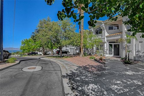 663 Florence Dr, Boulder City, NV, 89005-1529 | Card Image