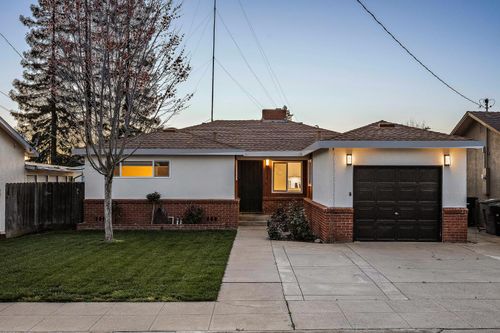 174 Warrington Ave, Oakdale, CA, 95361-3449 | Card Image