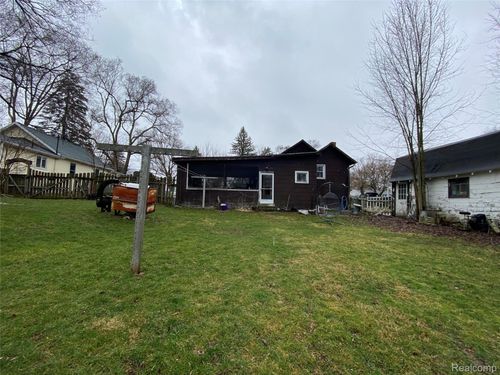 2120 Webster St, Lansing, MI, 48911-4629 | Card Image