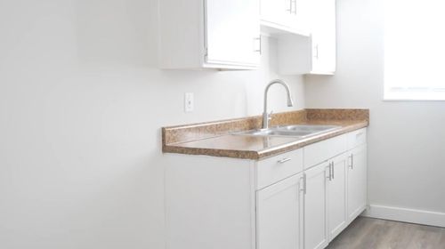 apt-2-1885 40th Ave, Vero Beach, FL, 32960-0512 | Card Image