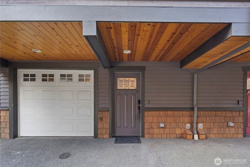 unit-a-830 15th Ave, Seattle, WA, 98122-4684 | Card Image