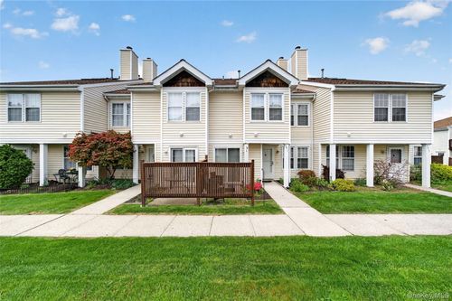 3815 Whispering Hills Dr, Chester, NY, 10918 | Card Image
