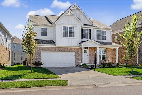 10042 Washington Glen Drive, Washington Twp, OH, 45458 | Card Image