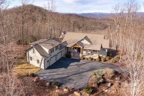 69 Pepperbush Rd, Brevard, NC, 28712-5787 | Card Image