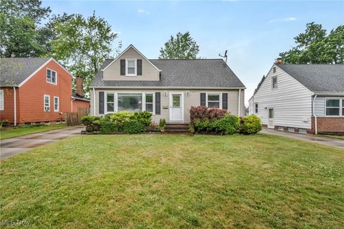 1714 Gilbert Dr, Mayfield Heights, OH, 44124-3110 | Card Image