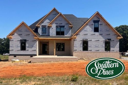 5084 Southern Pines Dr, Kernersville, NC, 27284-0014 | Card Image