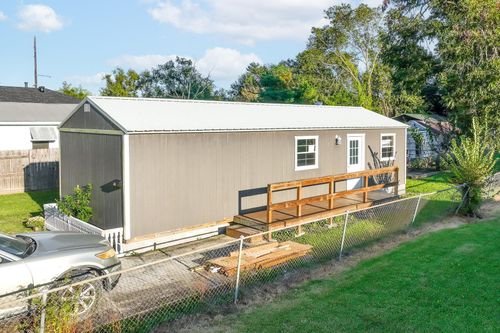 120 Terrebonne St, Morgan City, LA, 70380 | Card Image