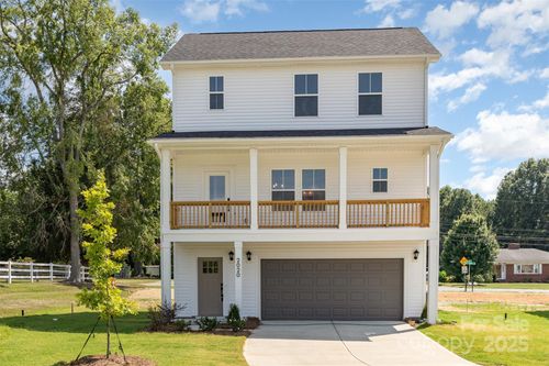 2063 Sadler Woods Ln, Charlotte, NC, 28214 | Card Image